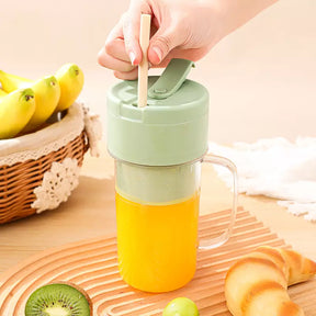 Copo Caneca Liquidificador Mini Juicer 420ml: Bebidas Frescas a Qualquer Hora, em Qualquer Lugar